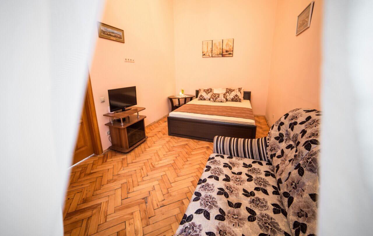 Apartment On Teatralna 7 Liov Exterior foto